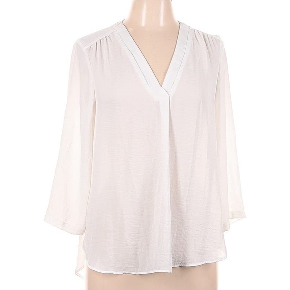 a.n.a. A New Approach white V-neck smocked-shoulder semi-sheer 3/4 sleeve top M - Picture 3 of 15